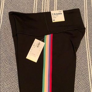 Old Navy 7/8 ankle high rise go dry leggings